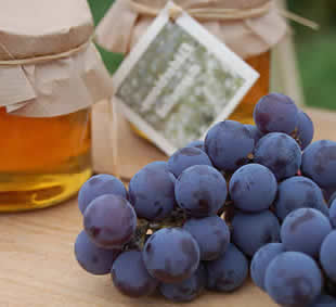 Confituur van druiven en honing